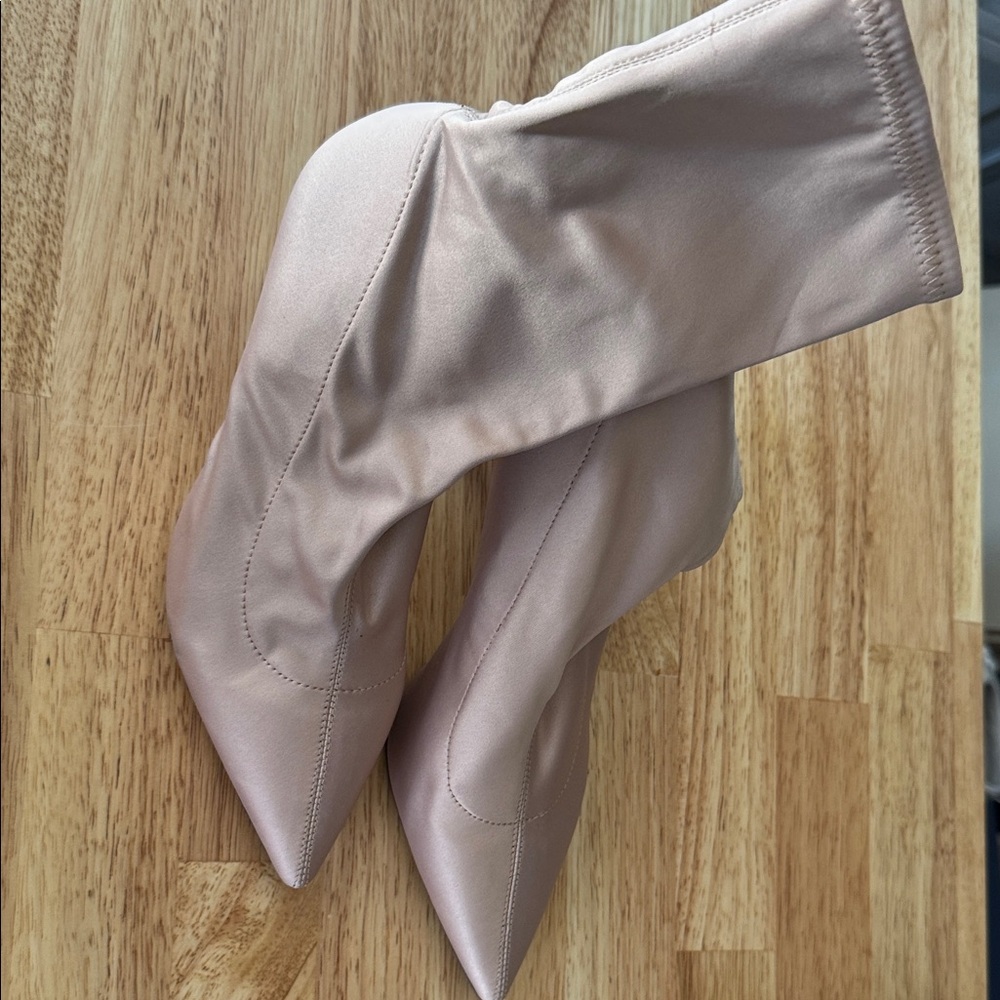 Elegant Satin Pointed-Toe Boots